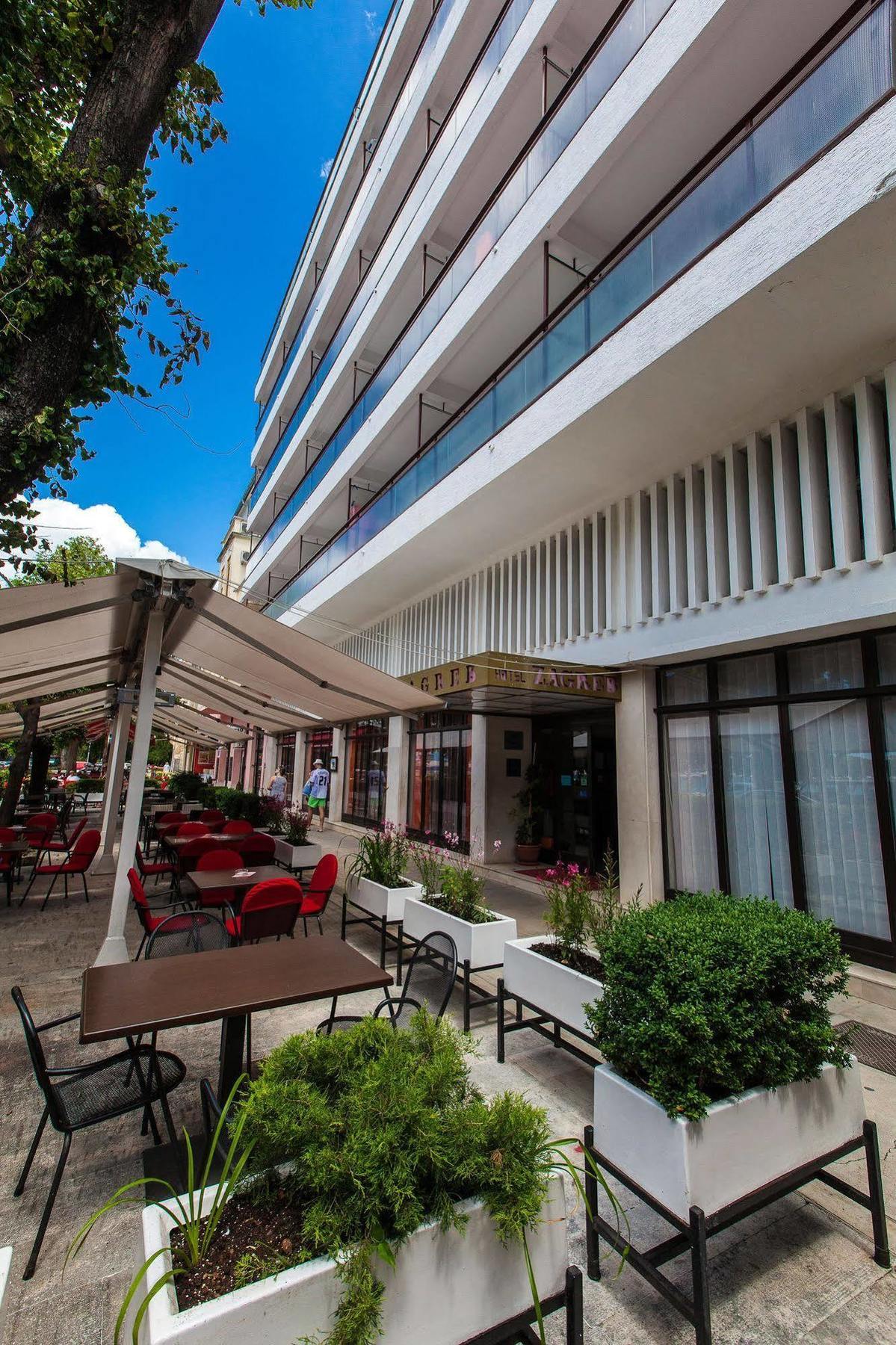 Hotel Zagreb Crikvenica Exterior foto